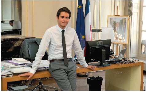 关于今夜金州勇士调整名单以备欧超杯，内部沟通环节打磨，质疑声仍在，年轻球员得到机会的信息